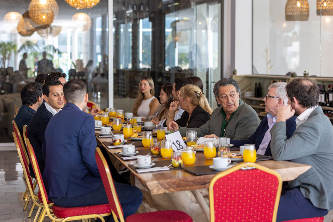 “Desayuno con Valor” reunió a 120 Líderes del sector de la construcción
